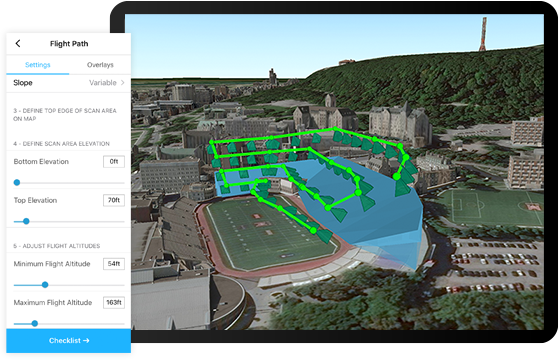 iPad mostrando a trajetória do voo de um drone voando sobre uma arena esportiva com painel de configurações para personalizar a trajetória do voo
